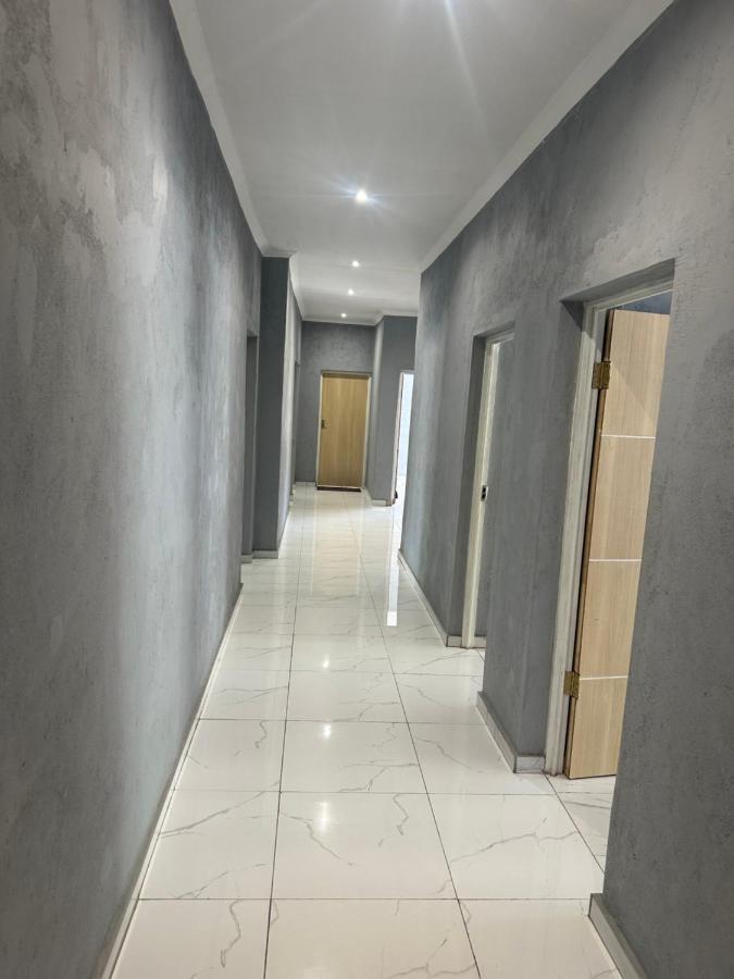 Adams Lodges Ltd Mangochi Exteriör bild