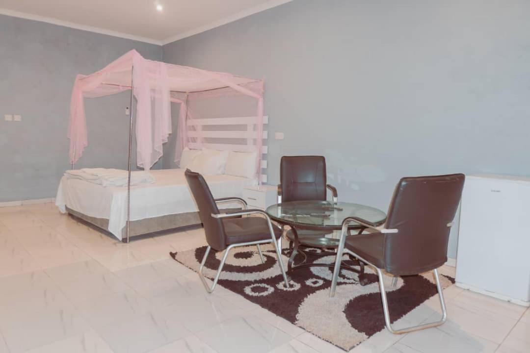 Adams Lodges Ltd Mangochi Exteriör bild